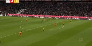 九游体育-【德甲】穆勒2球，多特门将超巨失误，拜仁4比2回榜首